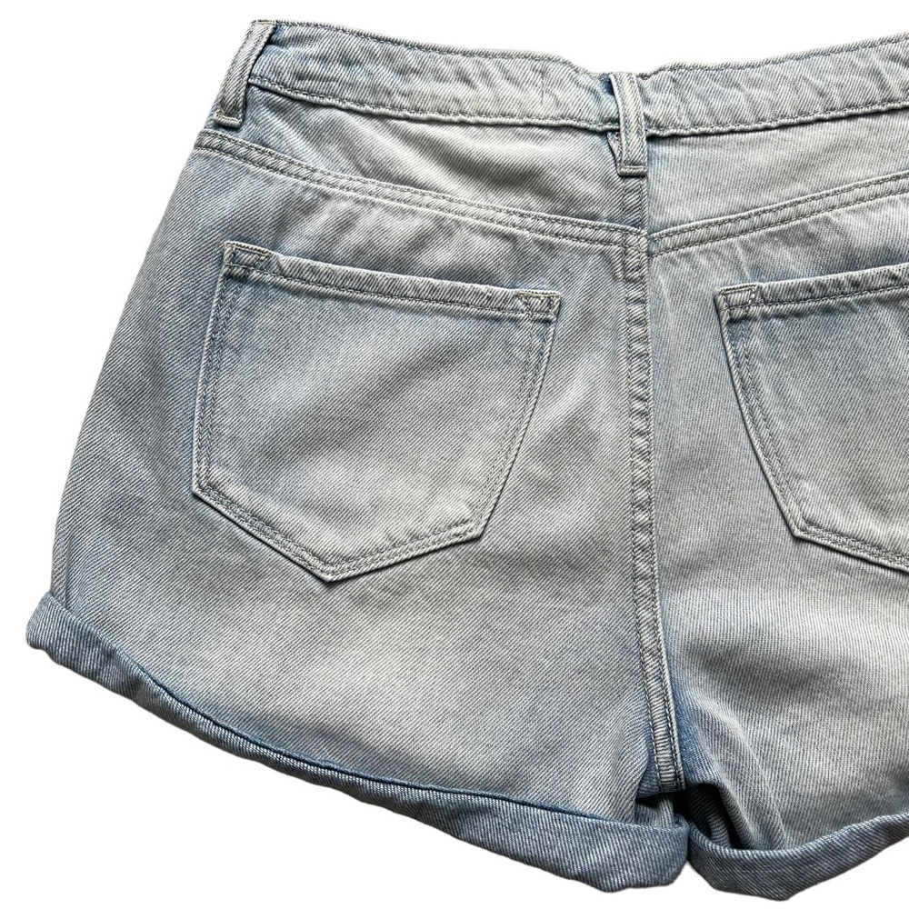 KanCan Women’s High Rise Denim Shorts Size S Cuffed Light Wash Distressed - Picture 5 of 8